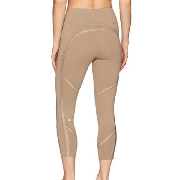 Alo Yoga Continuity Taupe Capri Mesh Leggings - Picture 2 of 8